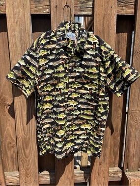 Fish Print Black/Green Large HighSeas Trading Excellent Condition